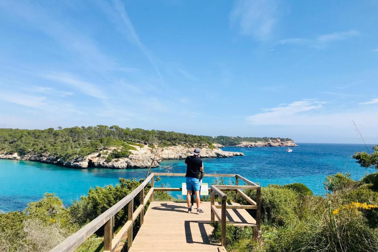 Hostal Cala Llombards Eksteriør bilde