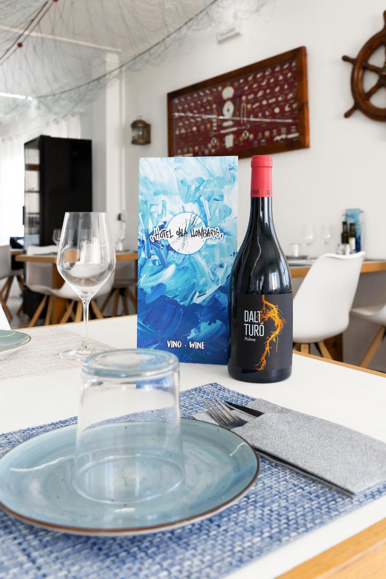 Hostal Cala Llombards Eksteriør bilde